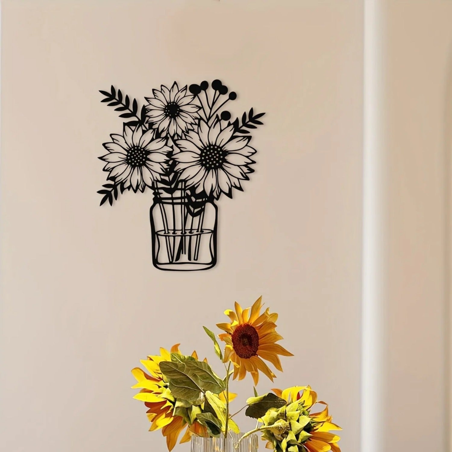 Vintage Sunflower Metal Wall Art - Handcrafted Iron Wall Sculpture